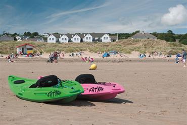 BARLEY COTTAGE with sea view (sleeps 8 adults)